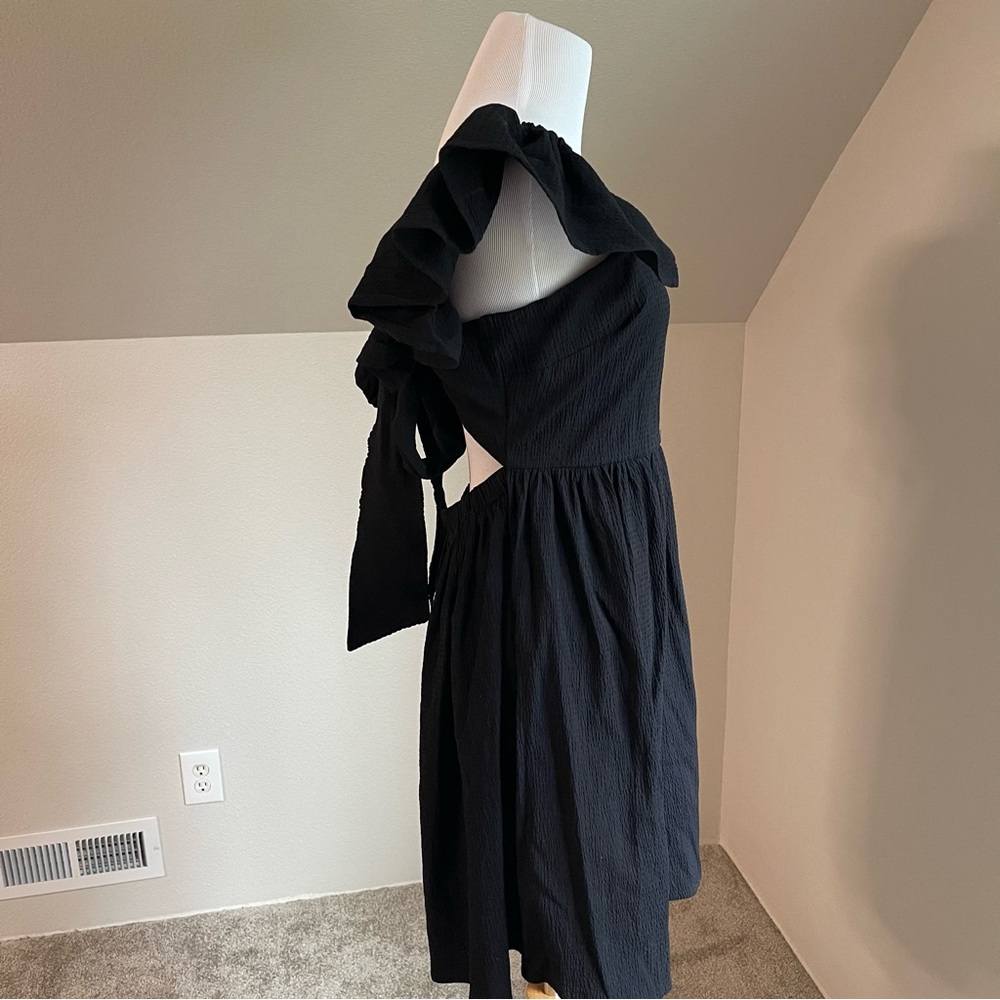 Francesca's Collections Bella Ruffle Sleeve Bow Back Mini Dress - Picture 3 of 11